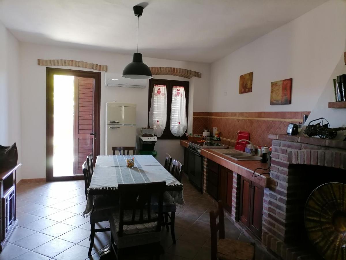 Casa Di Stefano Villa Villamassargia Exteriör bild